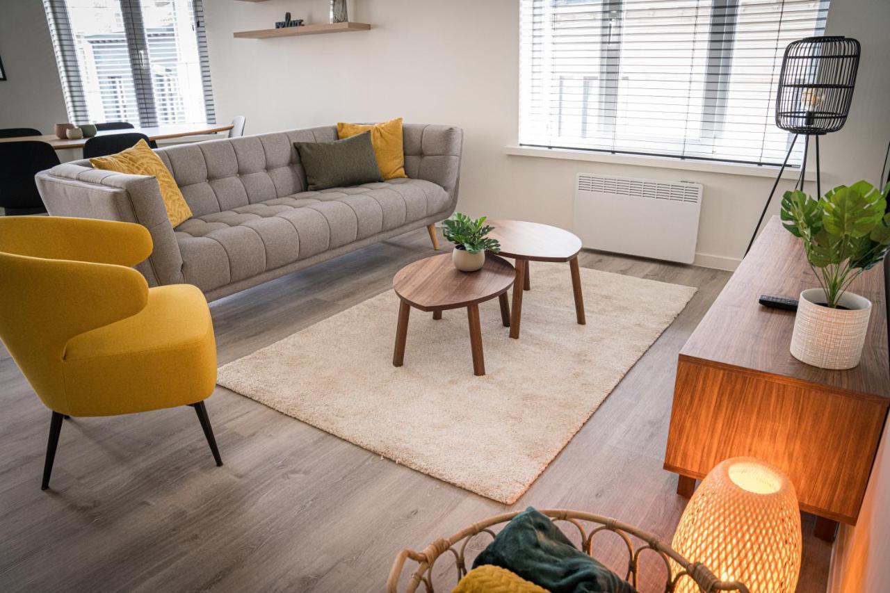 Etage 2 - In Centrum, 300m Zee En Gratis Parking Ostend